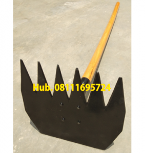 Garu Cangkul Mata Tajam Datar - Alat Pemadam Kebakaran Hutan 2