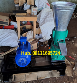 Mesin Cetak Pelet Kapasitas 400-500 kg per Jam
